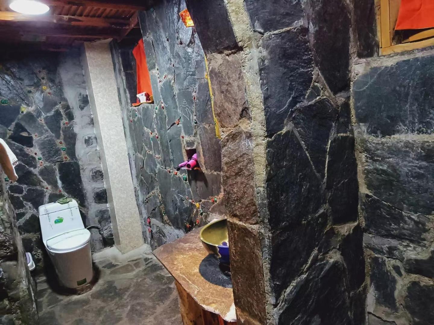 Shambhala Palace Hotel Lhasa Ngoại thất bức ảnh