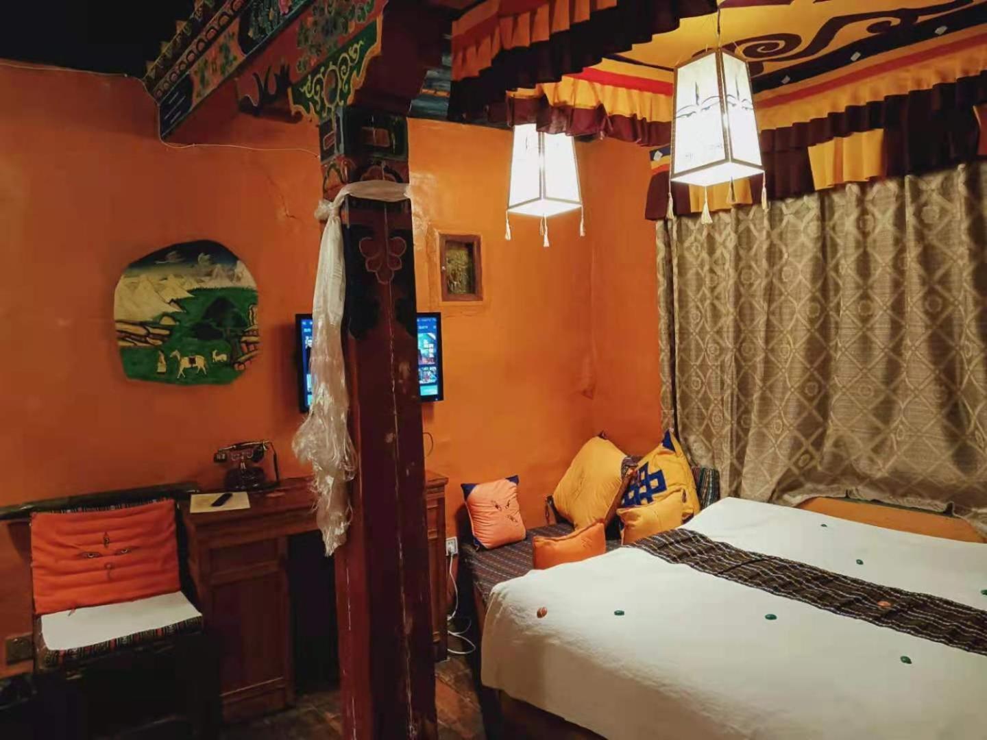 Shambhala Palace Hotel Lhasa Ngoại thất bức ảnh