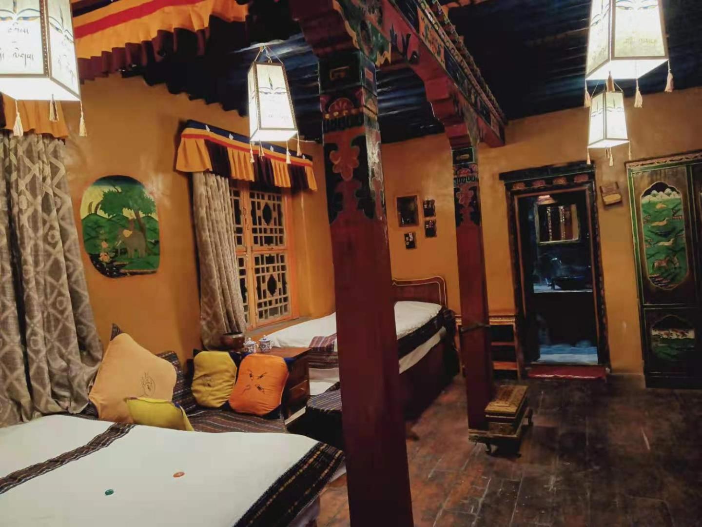 Shambhala Palace Hotel Lhasa Ngoại thất bức ảnh