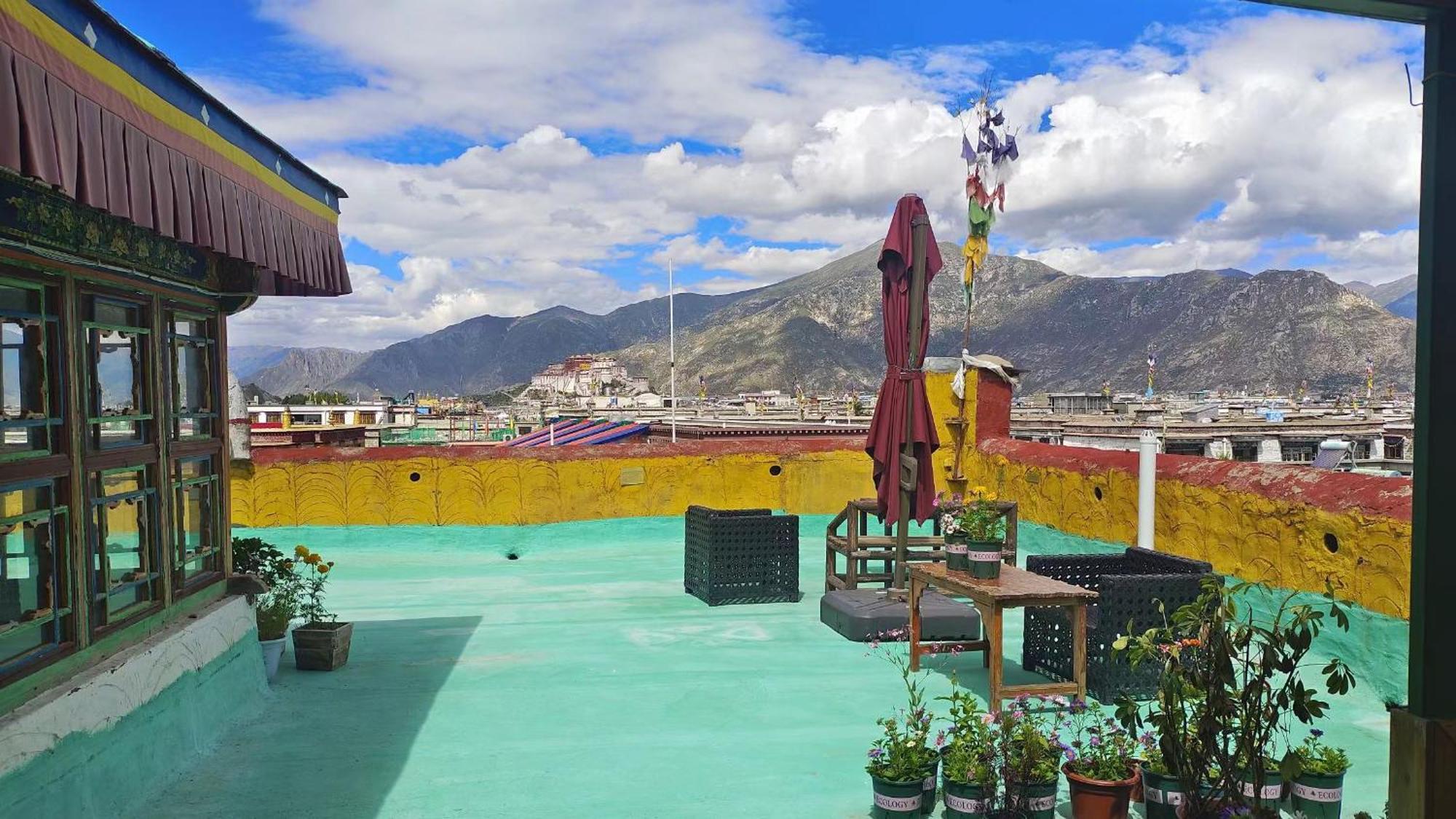Shambhala Palace Hotel Lhasa Ngoại thất bức ảnh